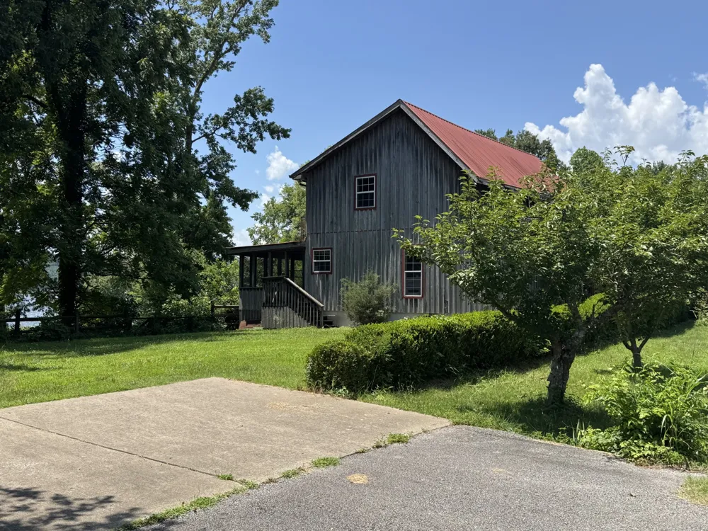 11175 Highway 147 Stewart, TN 37175