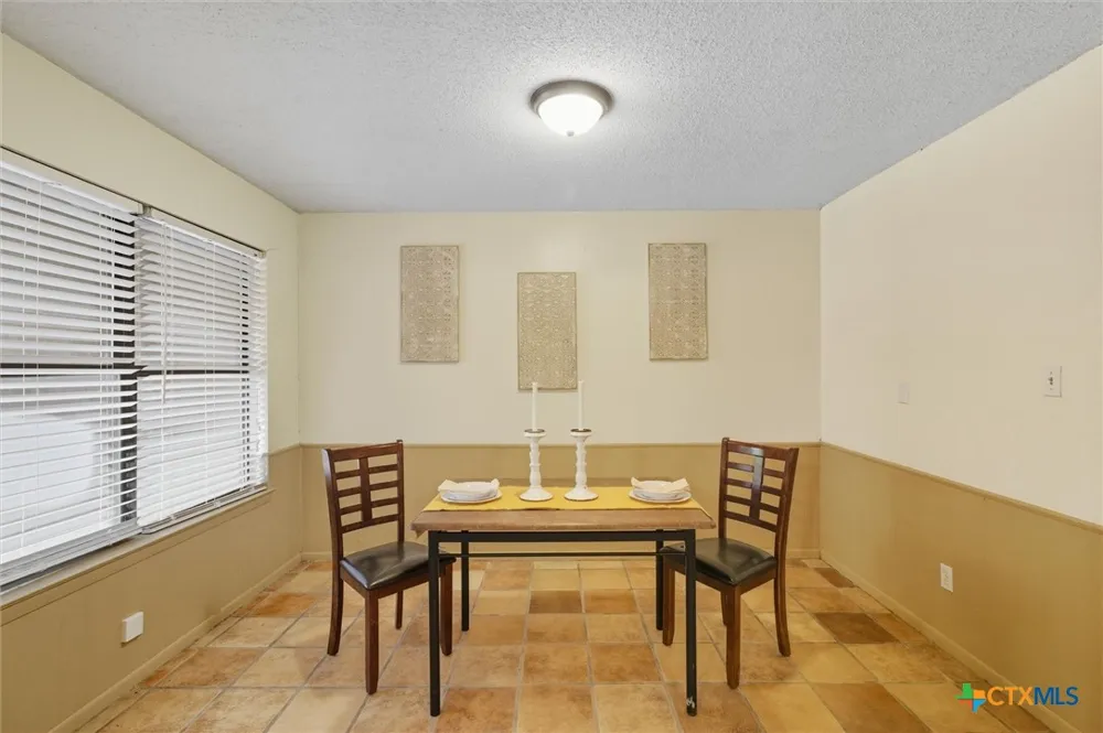 821 Old Ranch Road 12 San Marcos, TX 78666
