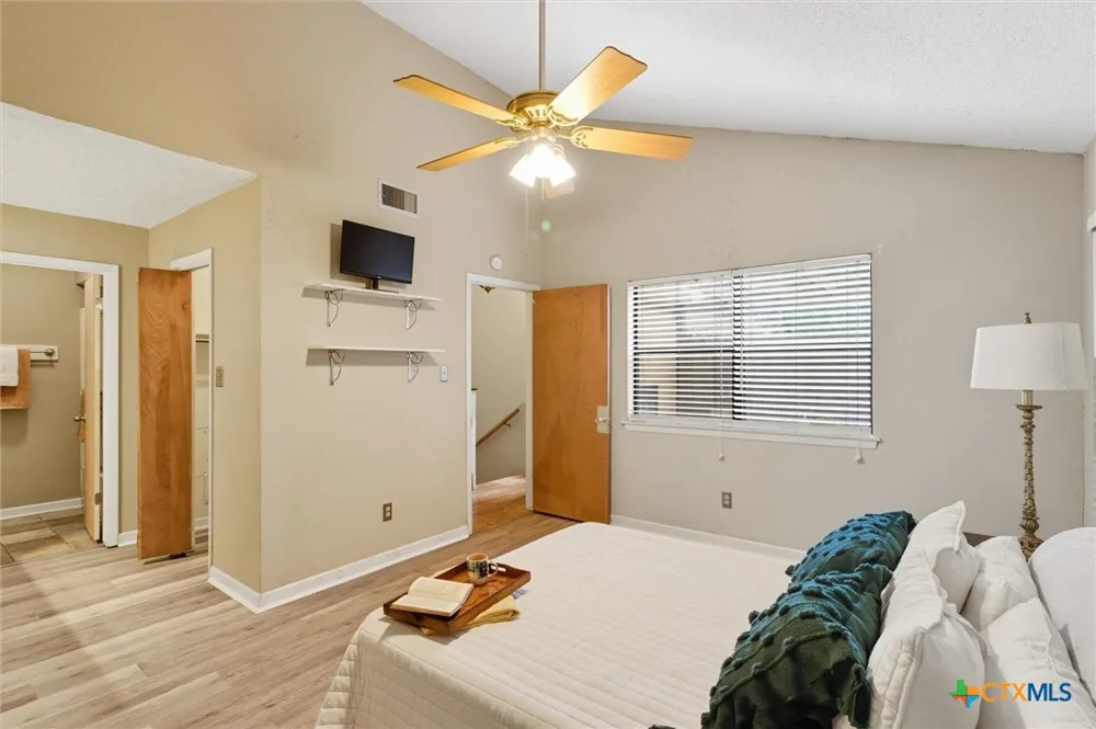 821 Old Ranch Road 12 San Marcos, TX 78666