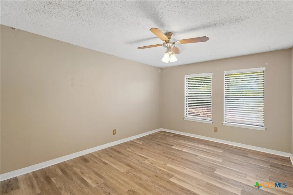 821 Old Ranch Road 12 San Marcos, TX 78666