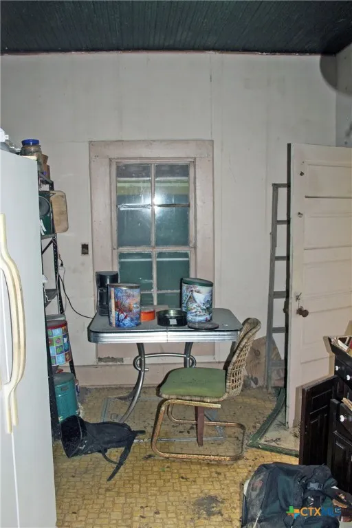 7887 Pettytown Road Red Rock, TX 78662
