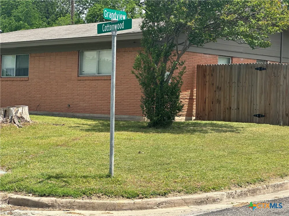 126 Cottonwood Drive Gatesville, TX 76528