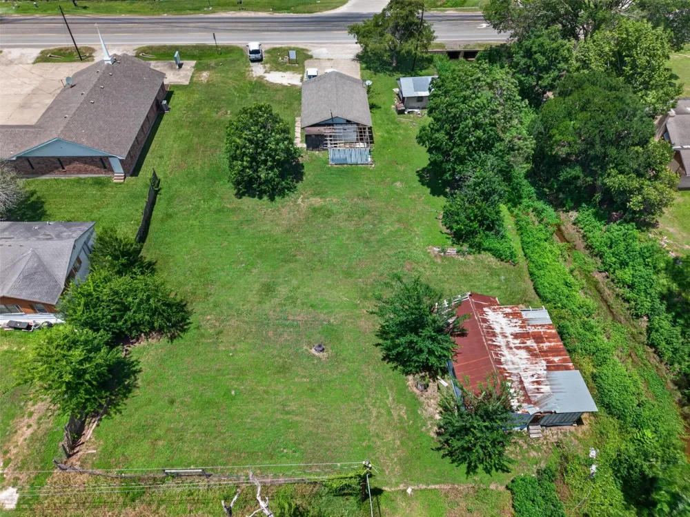 611 Florida Street Navasota, TX 77868
