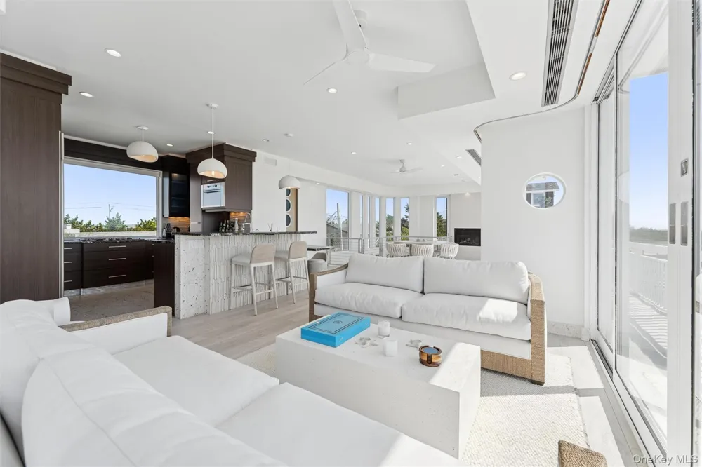 413B Dune Westhampton Beach, NY 11978