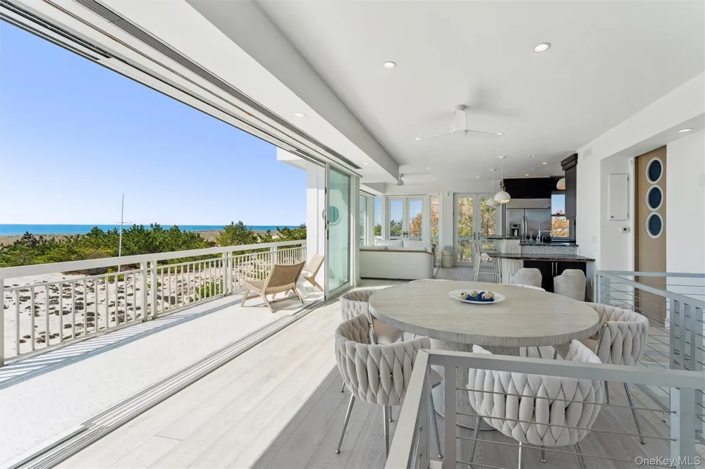 413B Dune Westhampton Beach, NY 11978