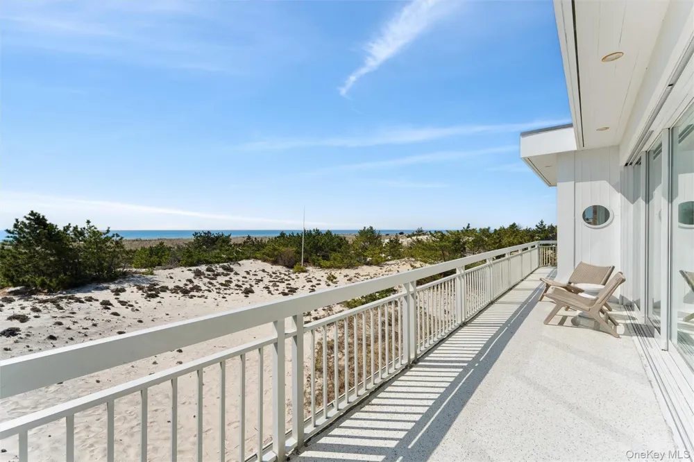 413B Dune Westhampton Beach, NY 11978