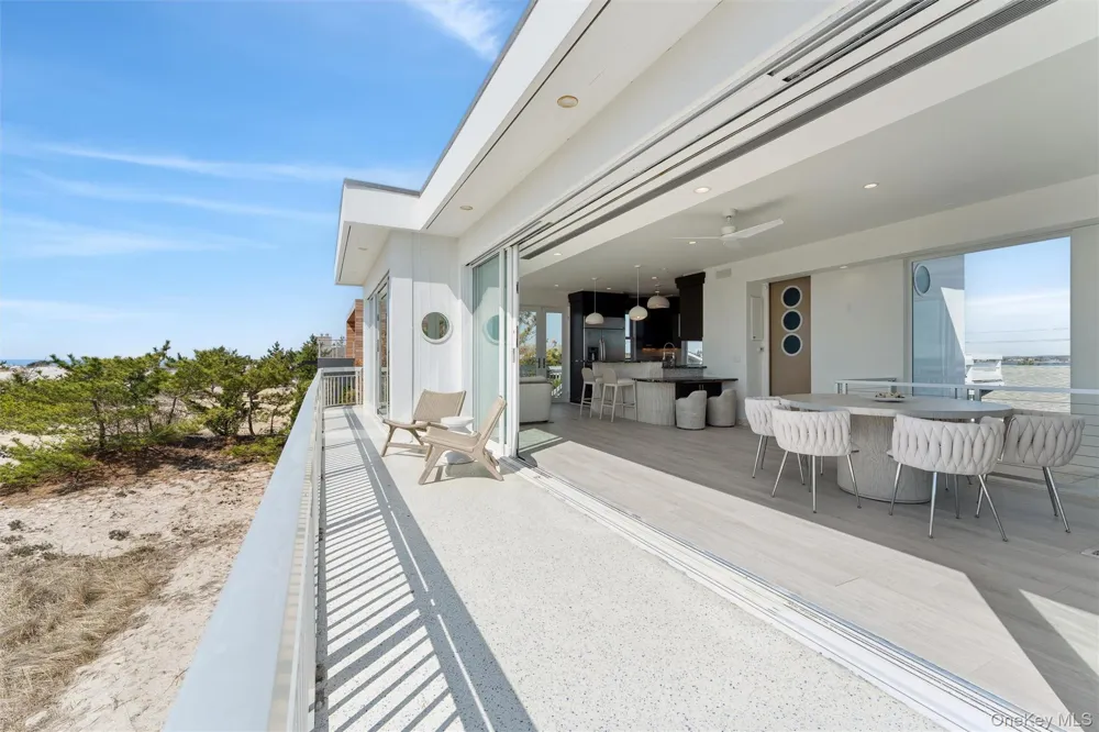 413B Dune Westhampton Beach, NY 11978