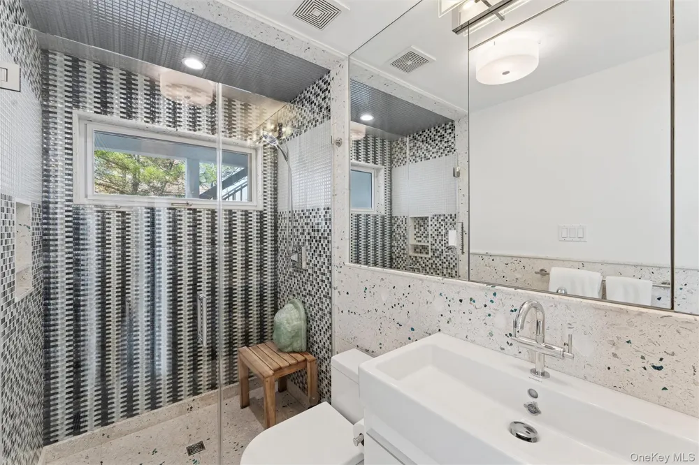 413B Dune Westhampton Beach, NY 11978