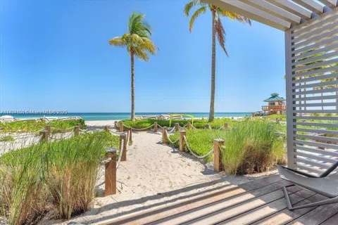 18975 Collins Ave #Cabana # 8
