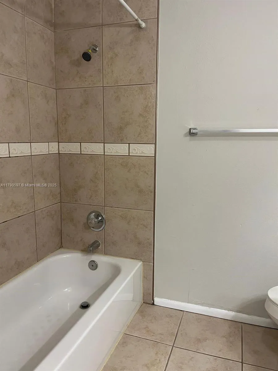 4002 Dolomite #A Orlando, FL 32839