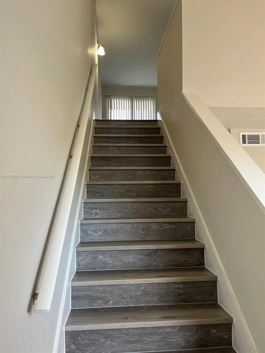 4002 Dolomite #A Orlando, FL 32839