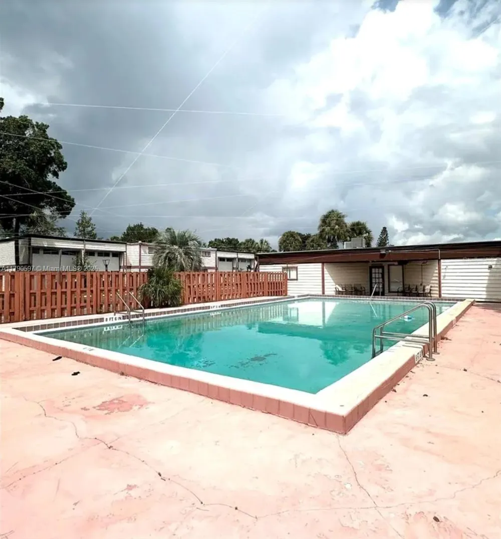 4002 Dolomite #A Orlando, FL 32839