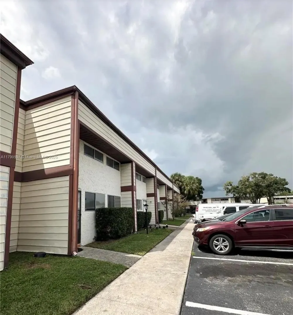 4002 Dolomite #A Orlando, FL 32839