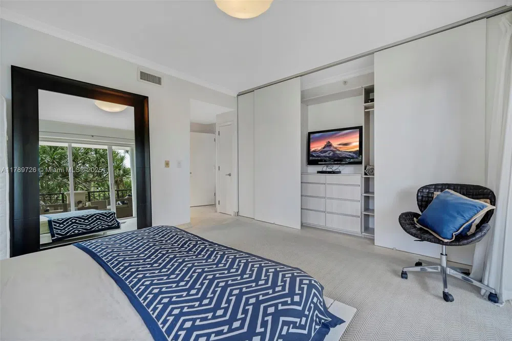 19227 Fisher Island Dr #19227 Miami Beach, FL 33109