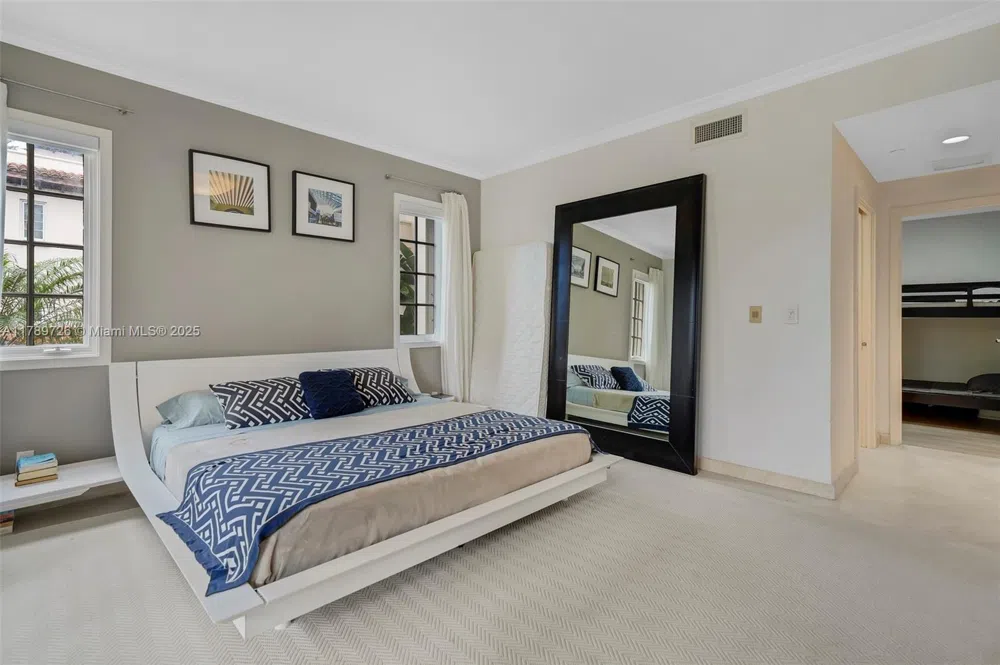 19227 Fisher Island Dr #19227 Miami Beach, FL 33109