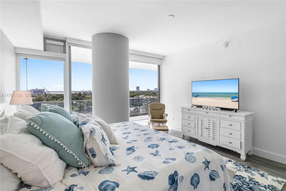 10201 Collins Ave #605 Bal Harbour, FL 33154