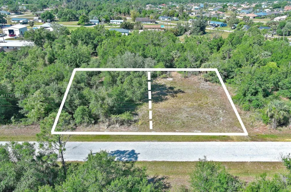 11117 1st Ave Punta Gorda, FL 33955