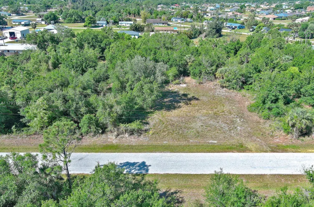 11117 1st Ave Punta Gorda, FL 33955