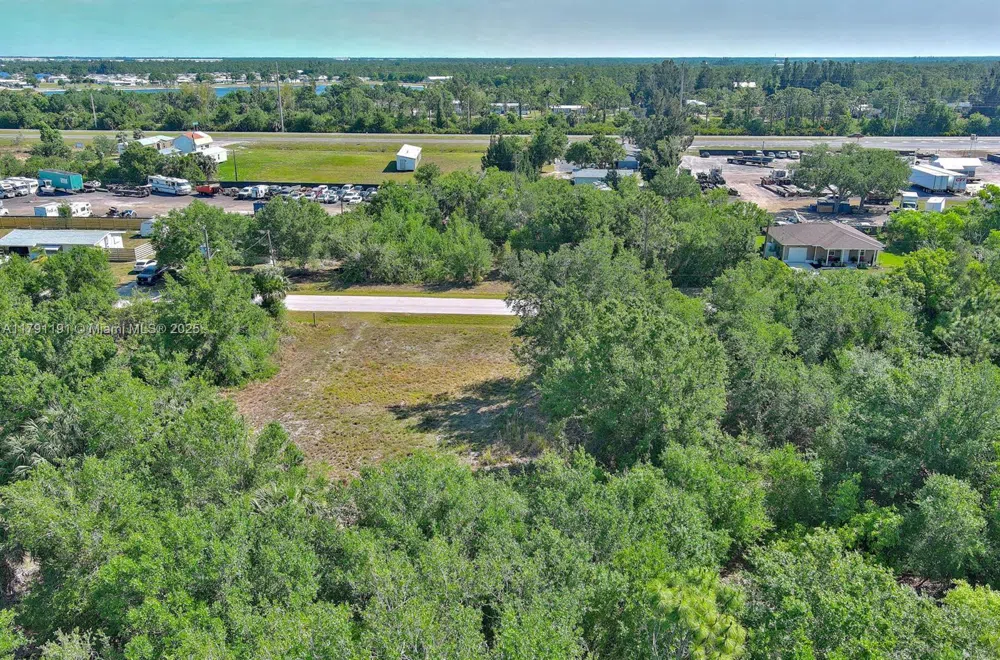11117 1st Ave Punta Gorda, FL 33955