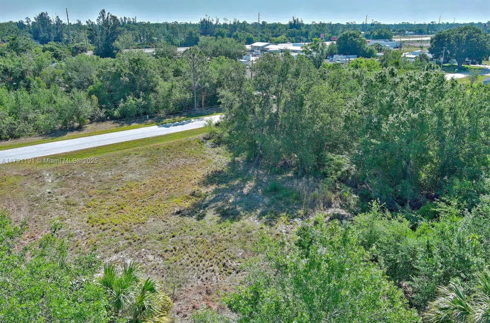 11117 1st Ave Punta Gorda, FL 33955