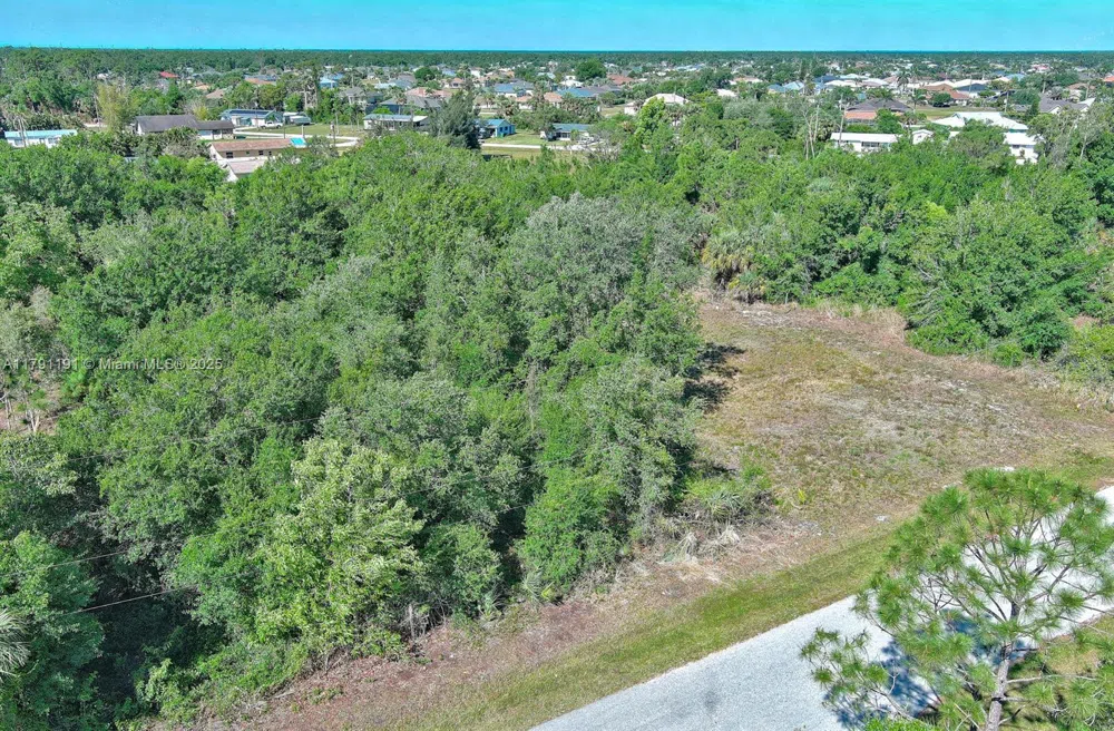 11117 1st Ave Punta Gorda, FL 33955