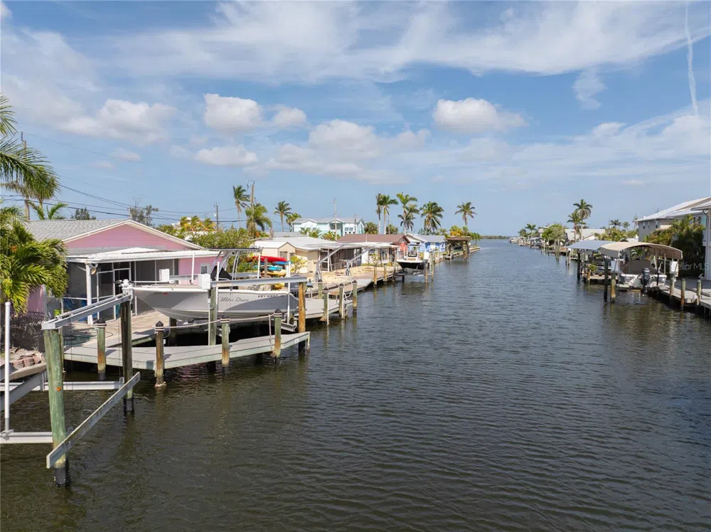11476 MAY STREET Matlacha, FL 33993