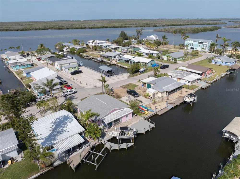 11476 MAY STREET Matlacha, FL 33993