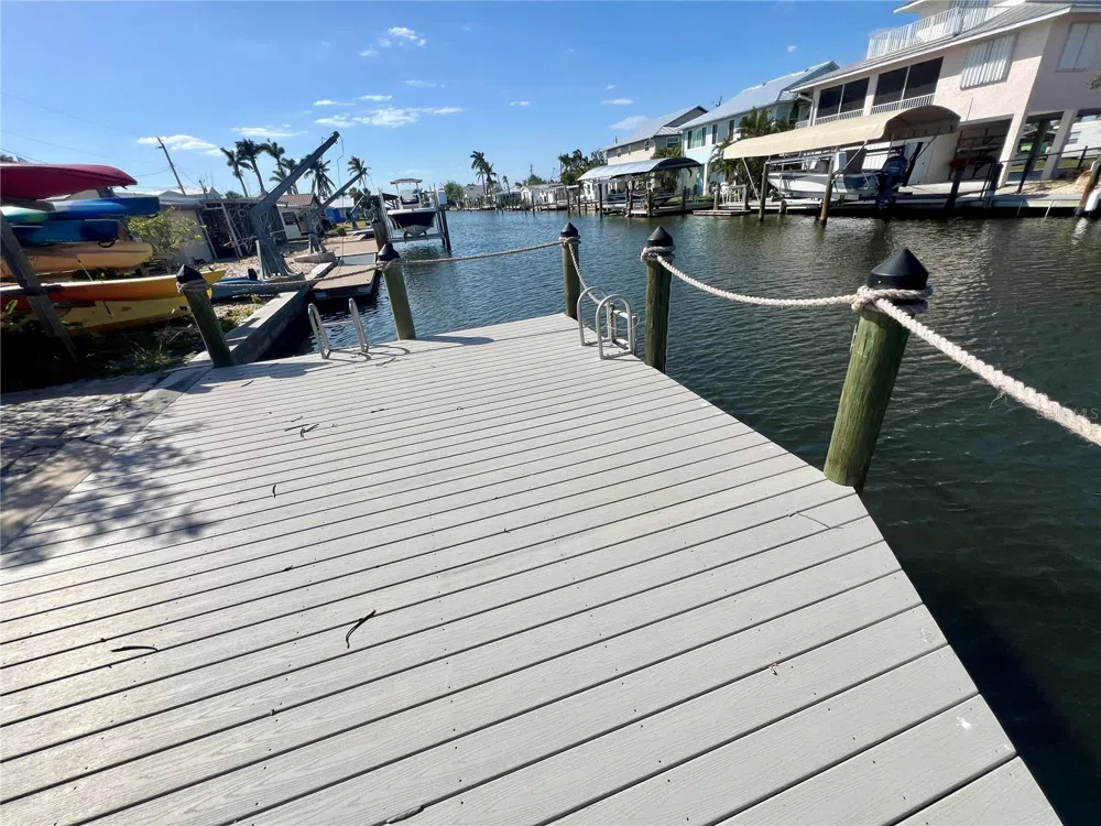 11476 MAY STREET Matlacha, FL 33993