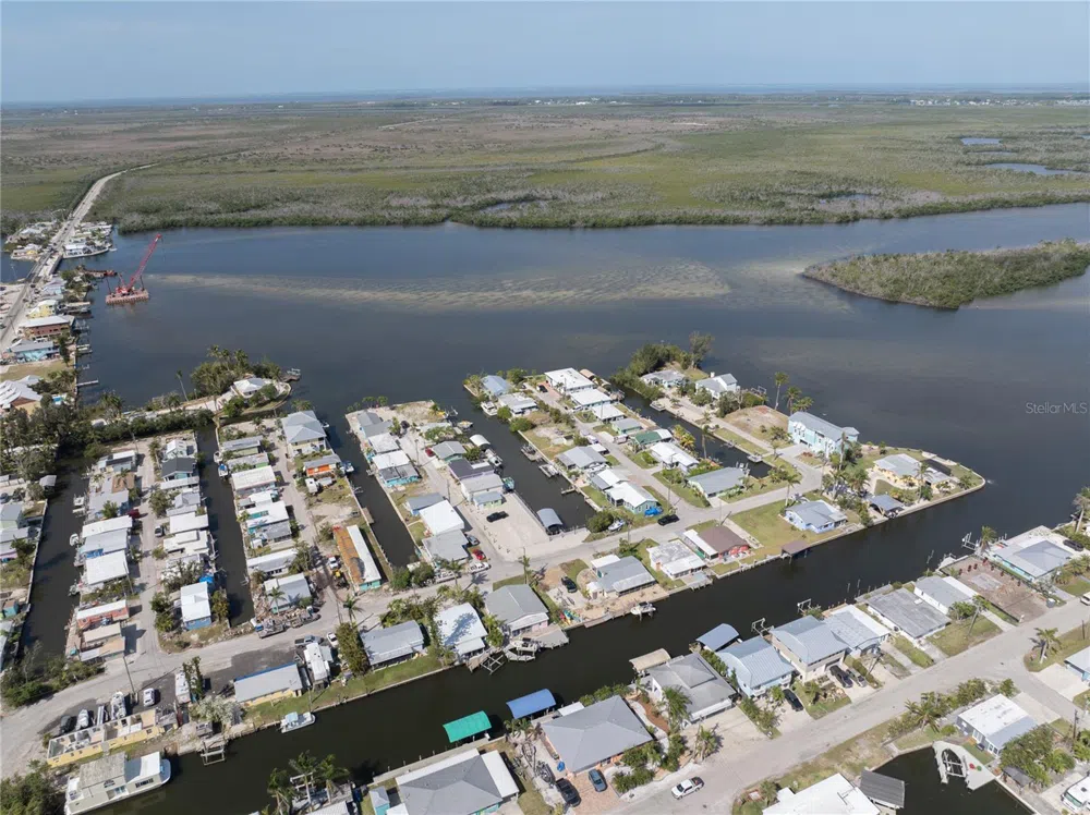 11476 MAY STREET Matlacha, FL 33993