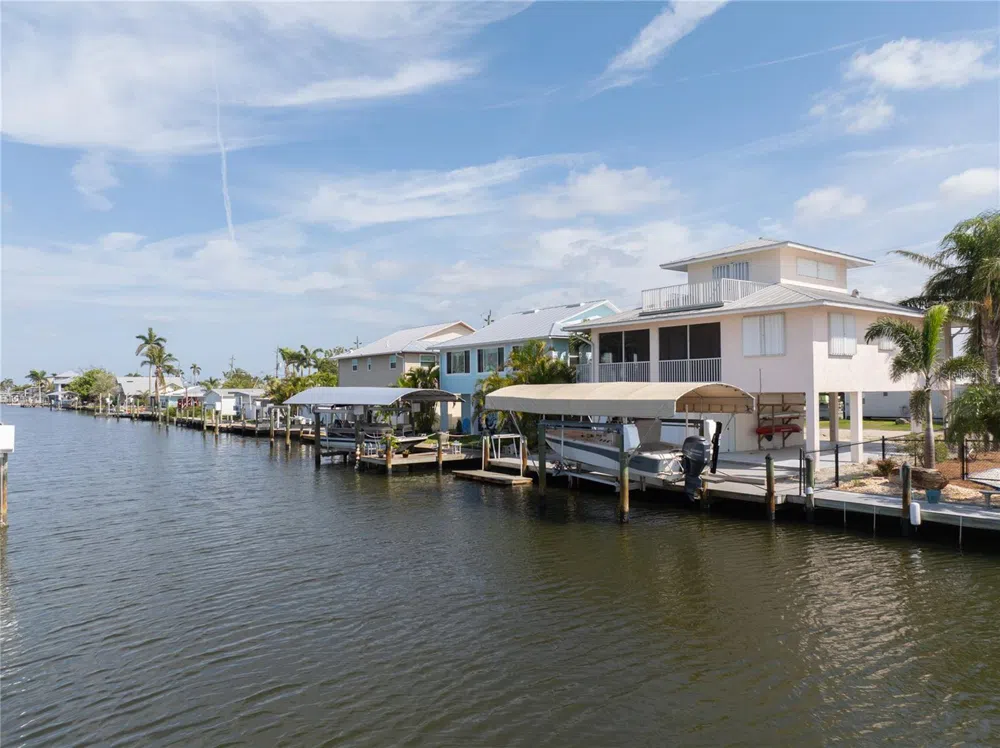 11476 MAY STREET Matlacha, FL 33993