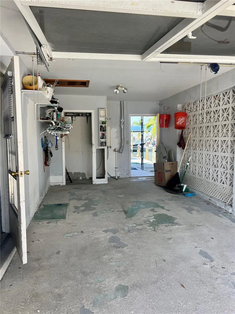 11476 MAY STREET Matlacha, FL 33993