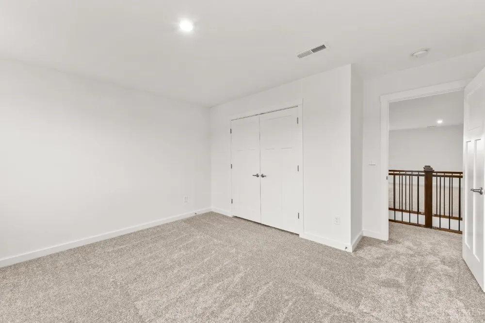 8729 Deer Glen Court Miami, OH 45002