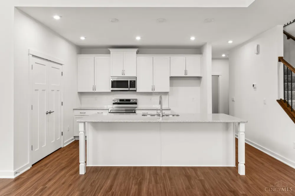 8729 Deer Glen Court Miami, OH 45002