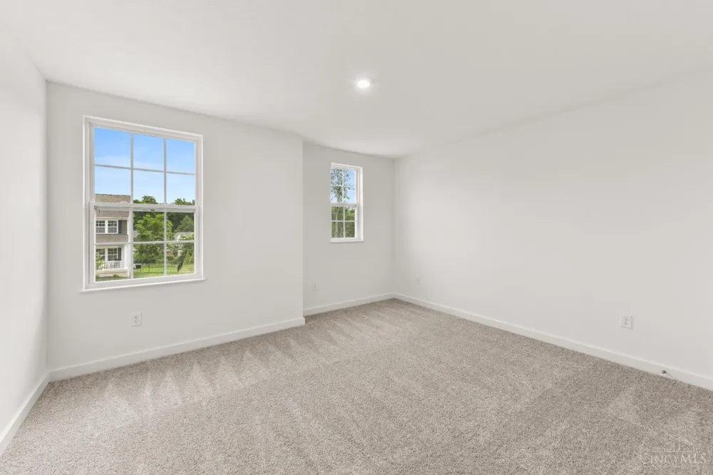 8729 Deer Glen Court Miami, OH 45002