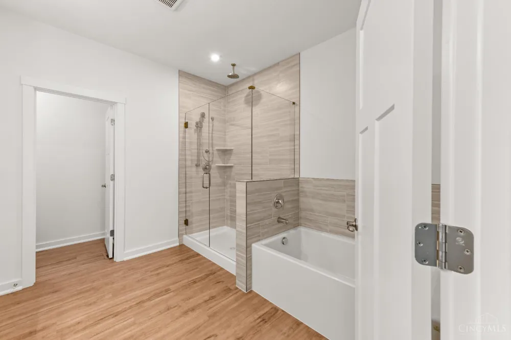 8729 Deer Glen Court Miami, OH 45002
