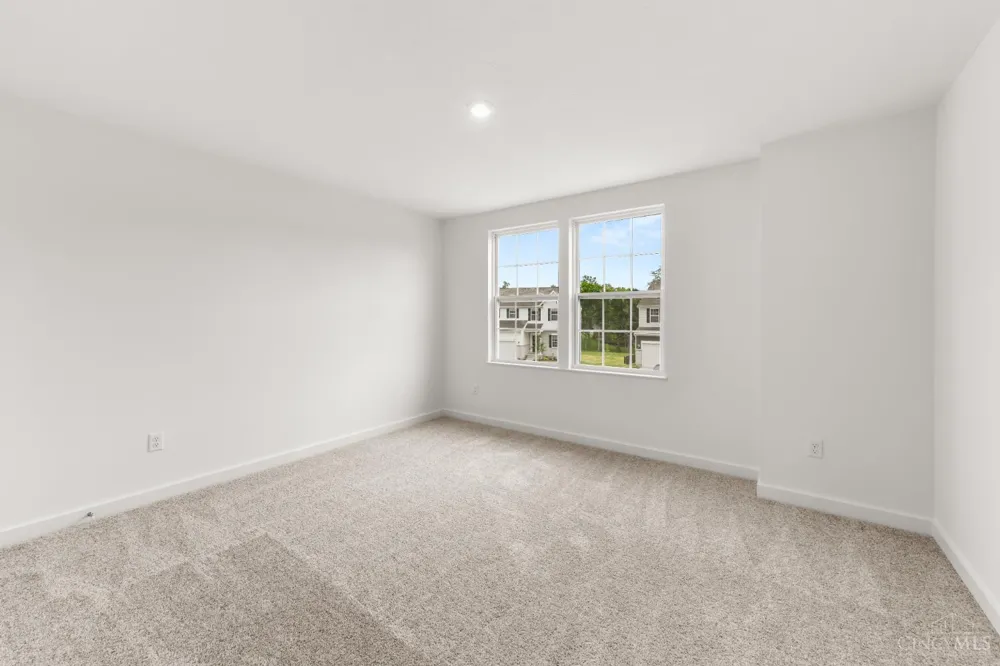 8729 Deer Glen Court Miami, OH 45002