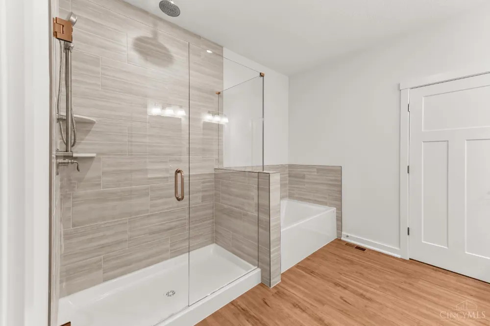8729 Deer Glen Court Miami, OH 45002