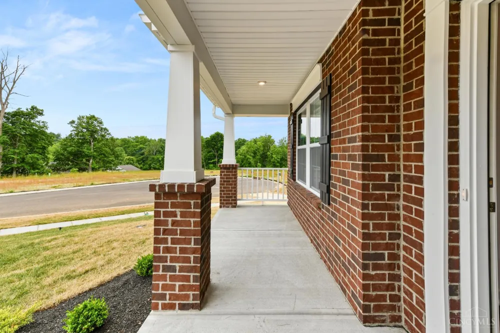 8729 Deer Glen Court Miami, OH 45002