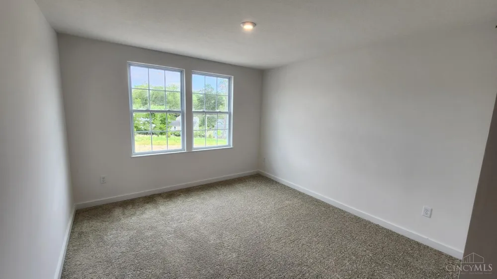 8729 Deer Glen Court Miami, OH 45002