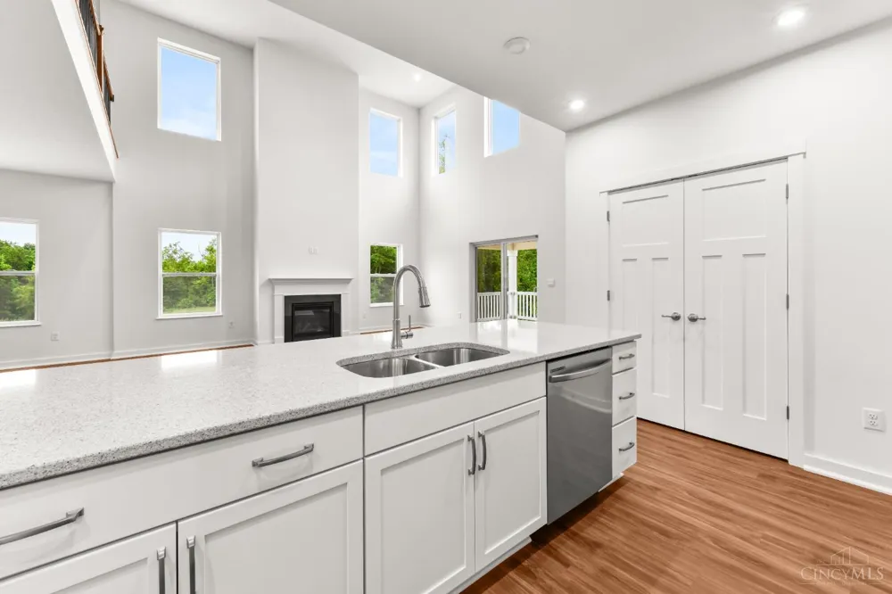 8729 Deer Glen Court Miami, OH 45002