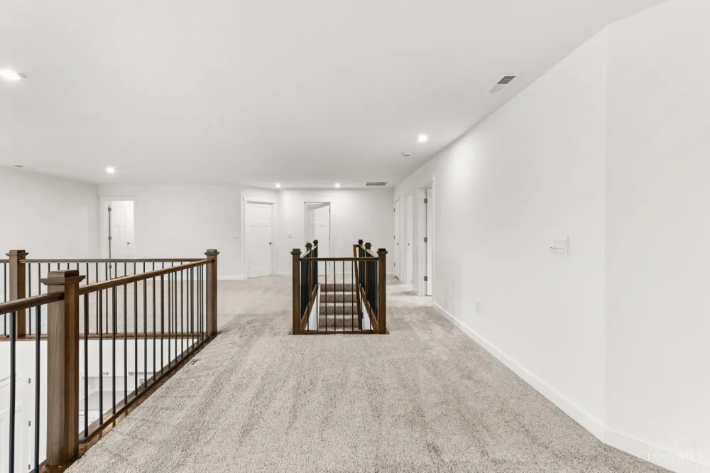 8729 Deer Glen Court Miami, OH 45002
