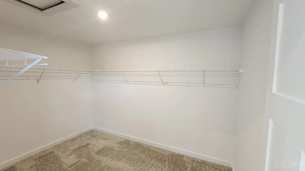 8729 Deer Glen Court Miami, OH 45002