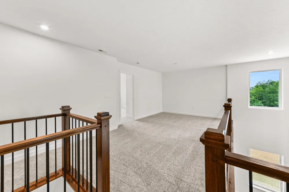 8729 Deer Glen Court Miami, OH 45002