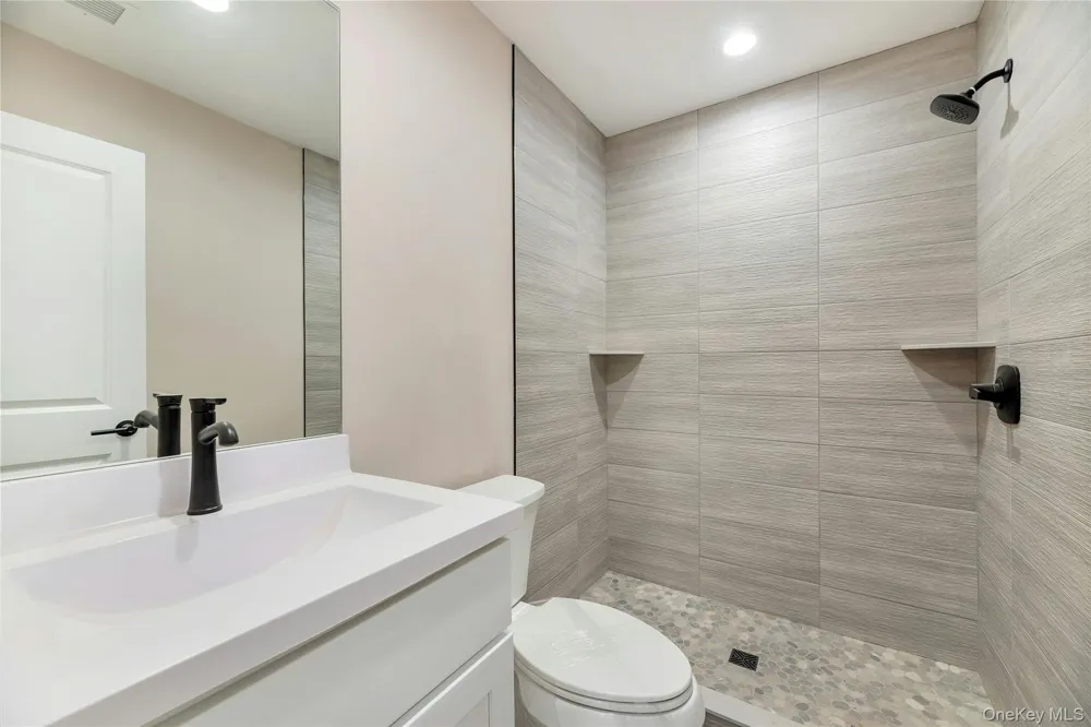 487 NEIGHBORHOOD ROAD Shirley, NY 11967