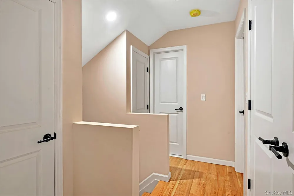 487 NEIGHBORHOOD ROAD Shirley, NY 11967