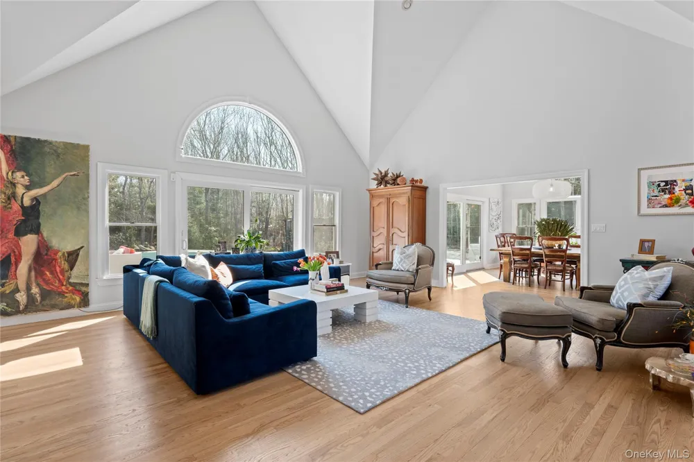 38 Pheasant Run Quogue, NY 11959