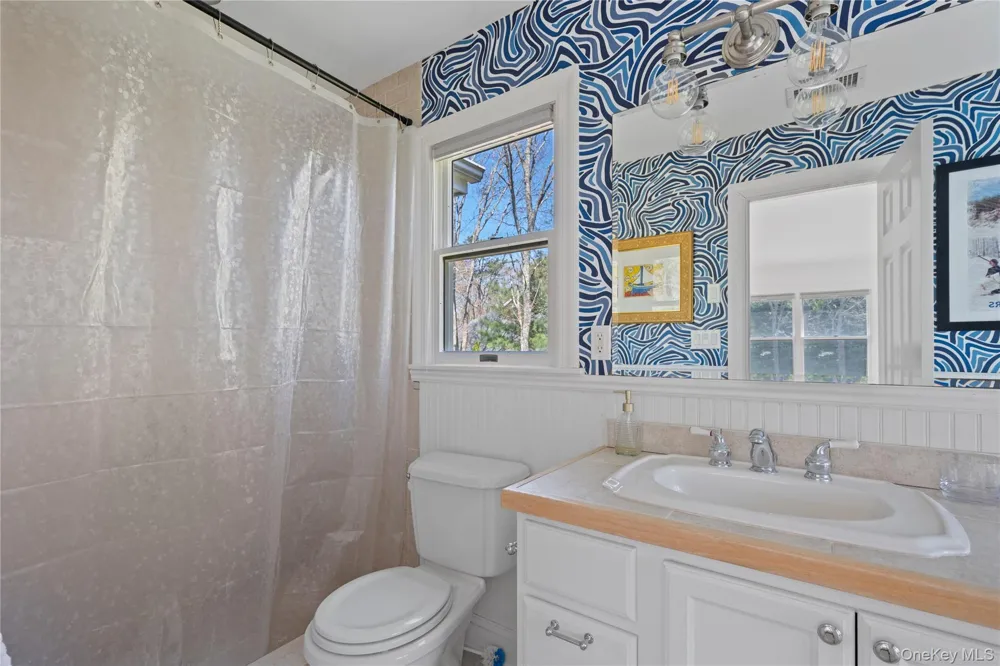 38 Pheasant Run Quogue, NY 11959