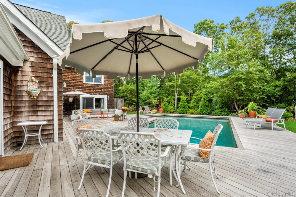 38 Pheasant Run Quogue, NY 11959