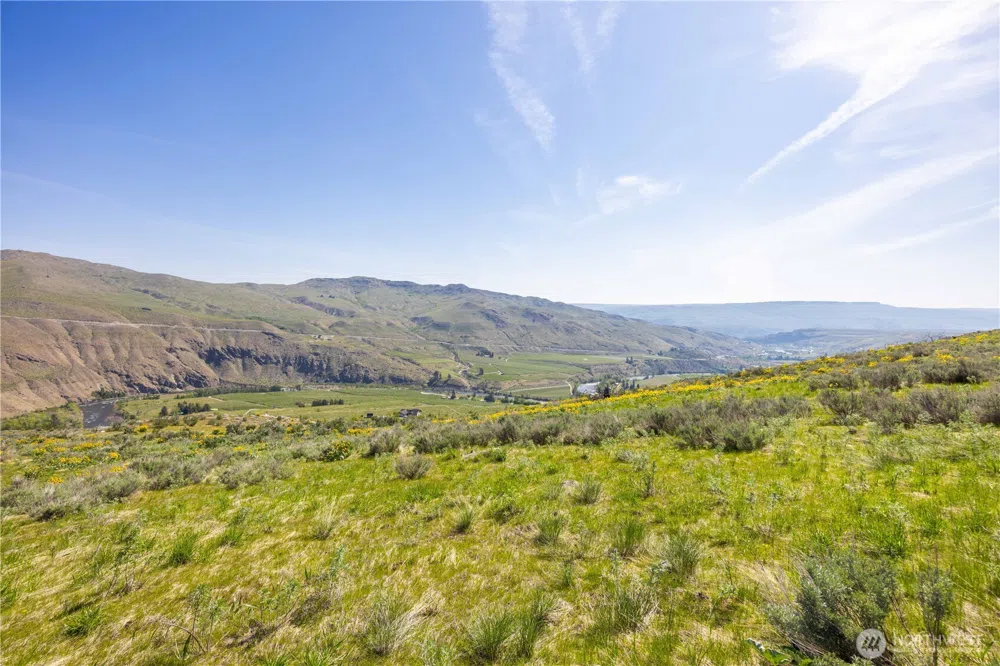 0 Goat Ridge Lot 7 - Hwy 153 #7 Pateros, WA 98846