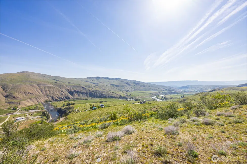 0 Goat Ridge Lot 5 - Hwy 153 #5 Pateros, WA 98846
